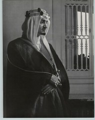 1946 Yousuf Karsh Original Faisal Ibn Abdul Aziz Portrait Photo Gravure