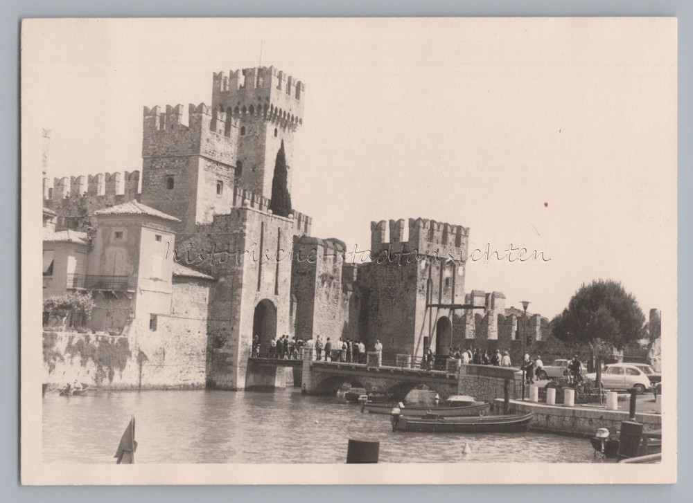 Sirmione Brescia Italy 1966 – Scaligerburg Fishing Boats Tourists – Photo