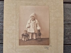 antique children’s photos with toys, 1920s, 1927, antique child’s photos toys