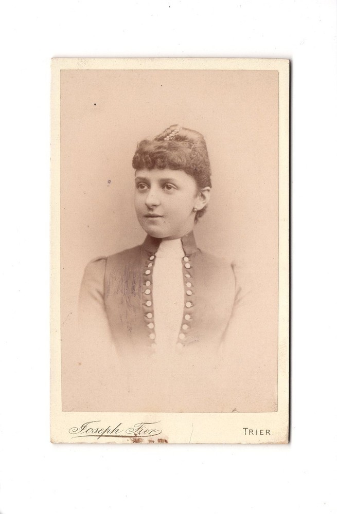 CDV photo woman portrait-Trier 1889