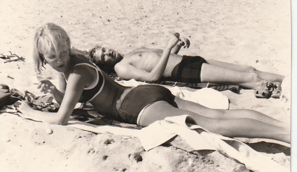 Photo postcard young man in swimming trunks girl in bathing dress snapshot 1950s