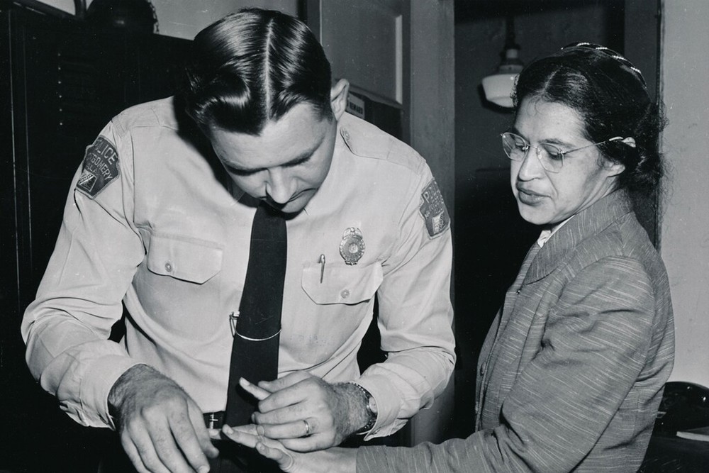 New Photo: Civil Rights Champion Rosa Parks Arrested & Fingerprinted – 6 Sizes!