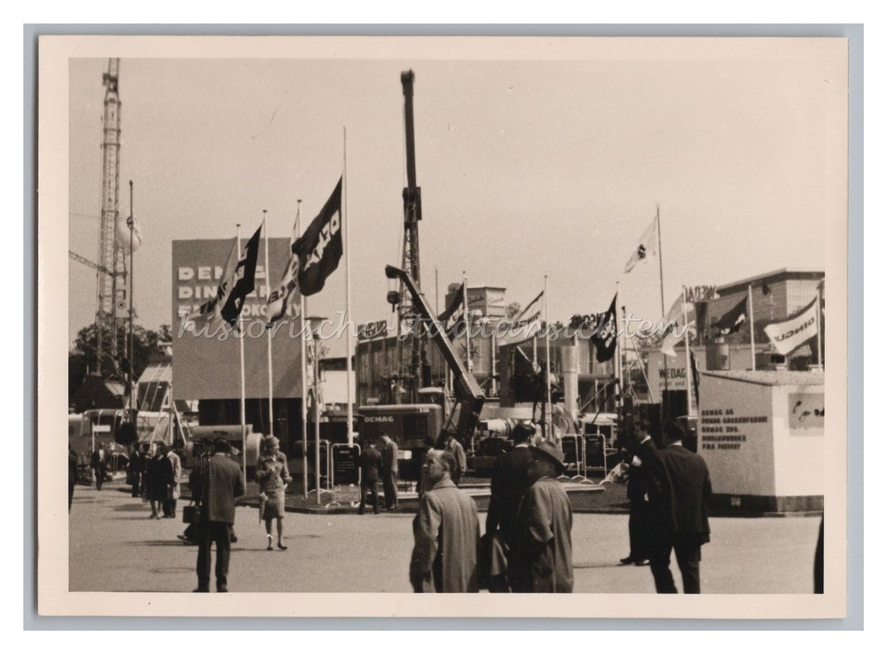 Hanover 1961 – Industrial Fair Technology Machinery – Old Photo 1960s