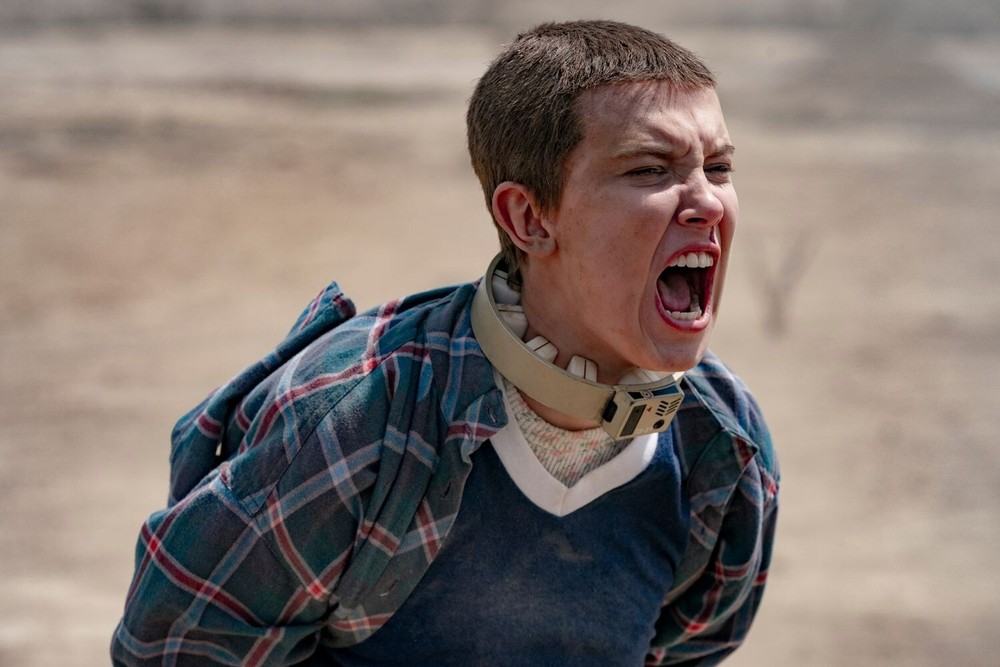 BEAUTIFUL MILLIE BOBBY BROWN STRANGER THINGS 5X7 Photo