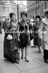 MISS WORLD 1965 ORIENTAL CONTESTANTS ON STREET PHOTO SHOOT – 15 NEGATIVES