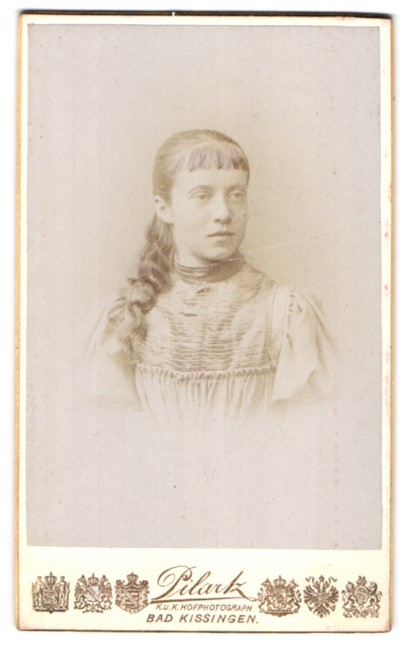 Photograph Pilartz, Bad Kissingen, young girl in dress with long braid and