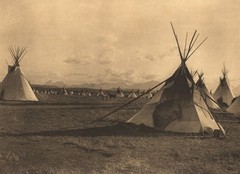 1972 EDWARD CURTIS Native American Indian Piegan Encampment Teepees Art Photo