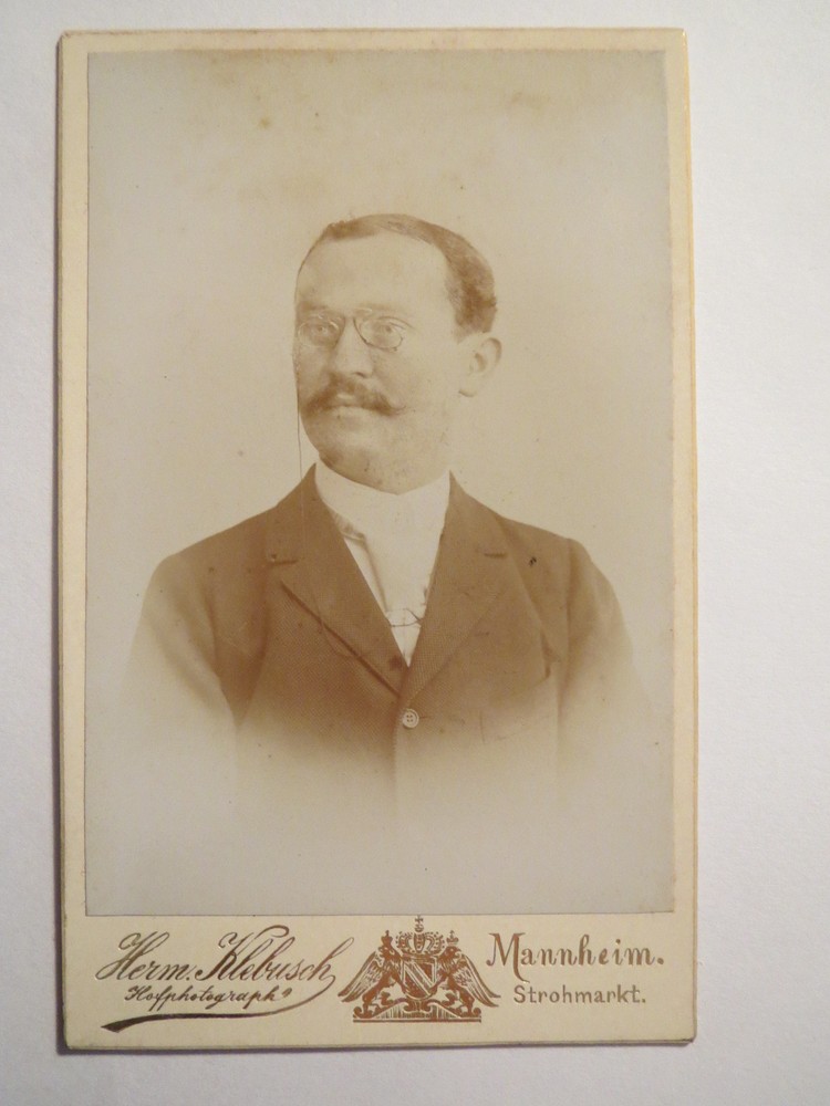 Mannheim – H. Göres as Man with Glasses – 1893 – Frankenthal – Portrait / CDV