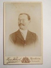 Mannheim – H. Göres as Man with Glasses – 1893 – Frankenthal – Portrait / CDV