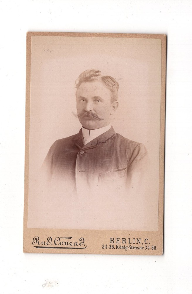 CDV photo portrait of a man-Berlin around 1890