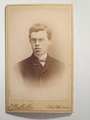 New Ruppin – 1889 – Man with Glasses in Suit – Portrait / CDV