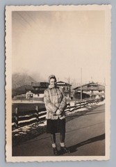 Bayrischzell 1942 – Woman with Mountain Boots on Village Road Farmhouse – Photo 1940s