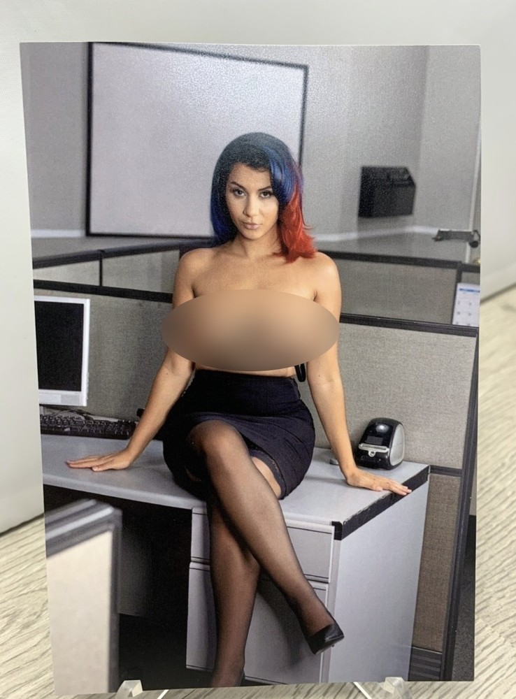 Contemporary Artistic Nude 4×6 Photograph Fine Art Color Print Female Study