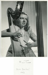 Nina Dunkel harp player antique photo by P. Halsman