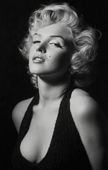 Vintage Marilyn Monroe 8×10 Photo Print – Hollywood Legend Poster wall art gift