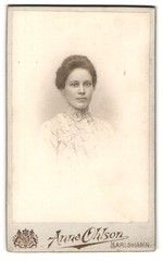 Photograph Anna Ohlson, Karlshamn, Kungsgatan 105, portrait of a woman