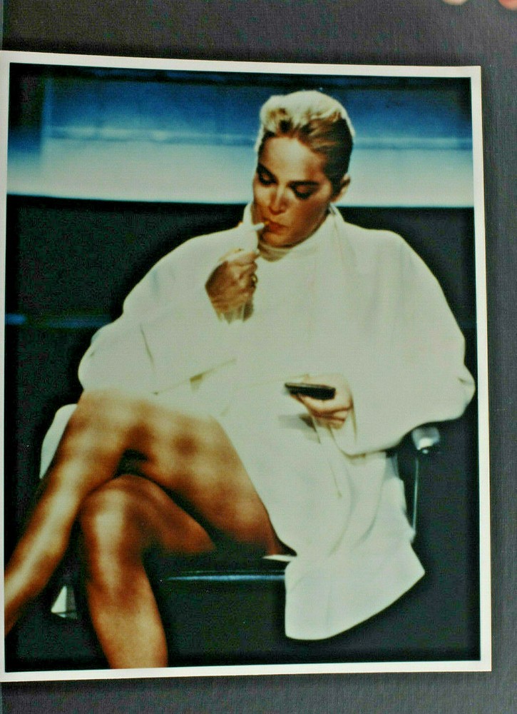 Sharon Stone Smoking Basic Instinct Still – 8×10″ Photo Print – Vintage L1230F