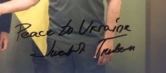 Justin Trudeau in Ukraine, the photo he wrote on, see description