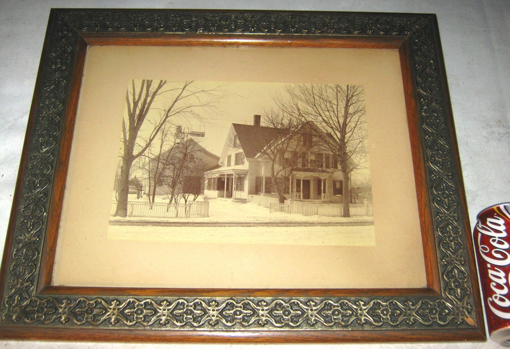 ANTIQUE COUNTRY USA FOLK ART HOME HOUSE BARN PHOTO PICTURE WOOD GLASS FRAME TOOL