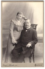 Photograph Emil bottle, Barmen, Heckinghauserstraße 19, finely dressed couple