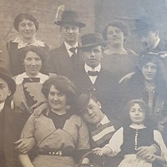 Photo Antique, Vintage, 1914, Group of People, Carnival?, Postcard Run, Excellent