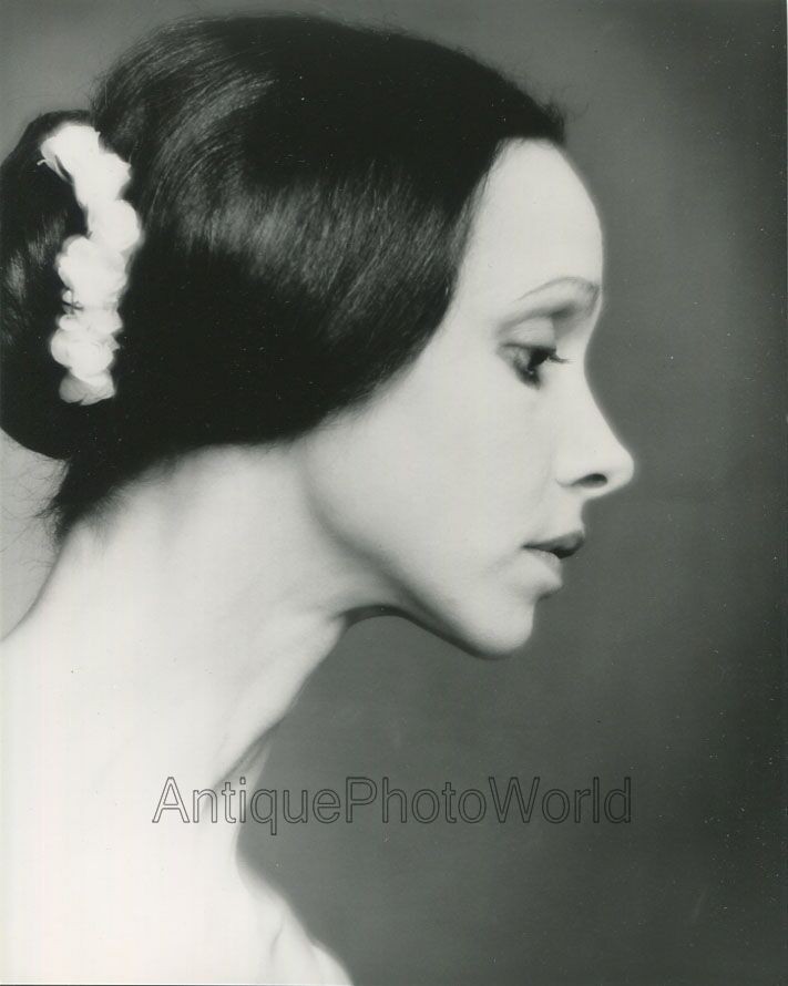 Eva Evdokimova beautiful ballet dancer ballerina vintage art photo