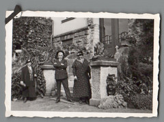 Photo 3x well-heeled family Herzel photo Hann. Coins 1940s (F1224)