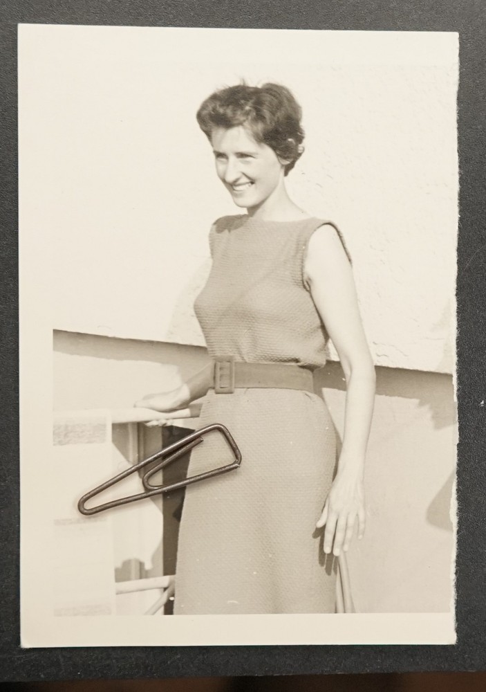 Photo Portrait Young Woman Model Cocktail Dress Short Hair Vintage Designer Picture