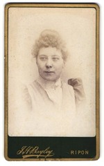 Photograph J.H. Bayley, Ripon, Princess Road 17, Woman Portrait with Curly Haa