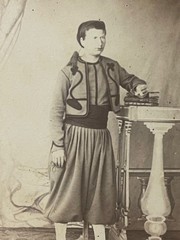 Antique Photo Circa 1890 CDV Zouave Portrait Soldier Militaria 19th Century