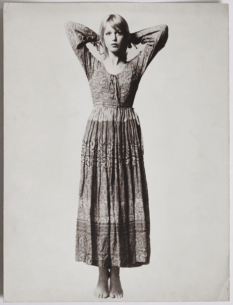 Oversized 1970s beautiful hippie girl, pop culture, by Karl Knezu
