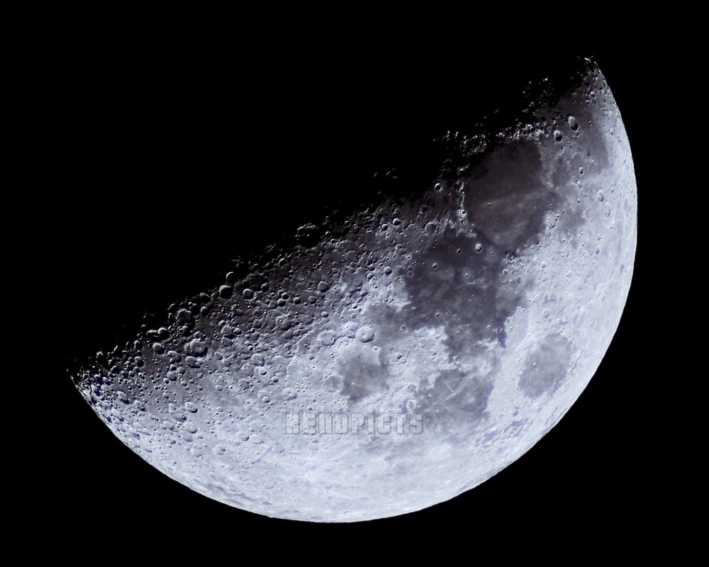 Wall Decor Home & Office 8×10 inch Moon (FirstQuarter Phase) Photo Print M7713