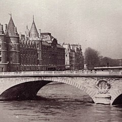 1920s Yvon Silver Print Photos of Paris Landmarks • Post-WWI France Photographs