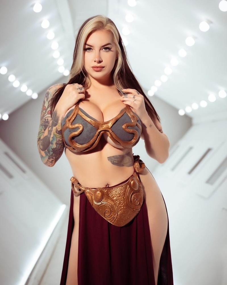 Cubbi 8×10 Photo Print Sexy Tattoo Model Slave Leia Cosplay Pornstar Onlyfans