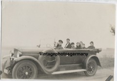 Z2172 Photo 1932 Luxury Car Vintage Passenger Car Sedan Chauffeur