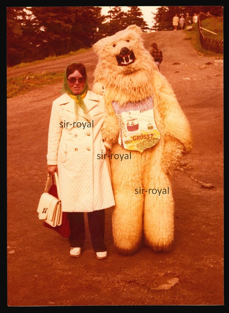 Woman Polar Bear Costume Braunlage Resin – Photo 11x15cm