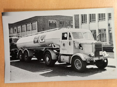 Photo Shell BP Tanker Tanker Advertising Advertising Truck Lorry Photo FP