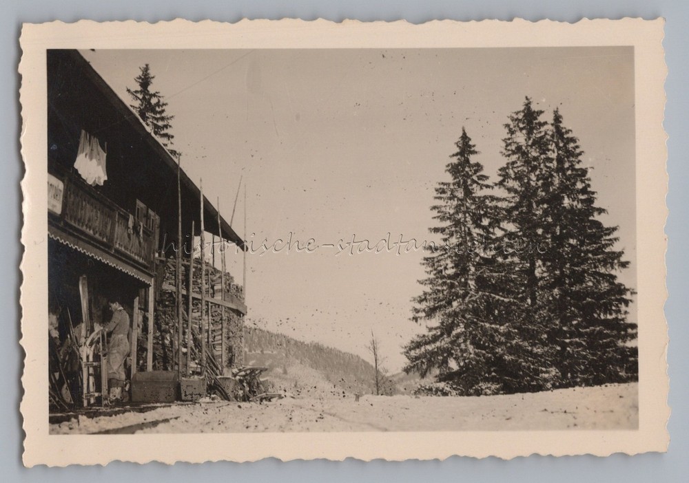 Bayrischzell 1942 – Alm Berghaus Sled Ski – Old Photo 1940s