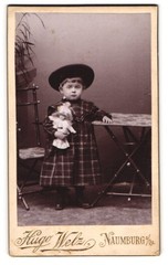 Photograph Hugo Welz, Naumburg a. Qu., Cute Little Girl with Hat and Doll