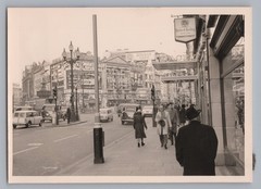London England – Piccadilly Circus TOM JONES Advertising – Vintage Photo 1960s