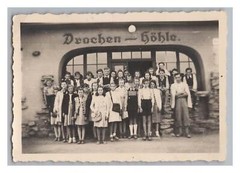 Children in front of dragon cave – vmtl. Postwar – Vintage Photo 1940s