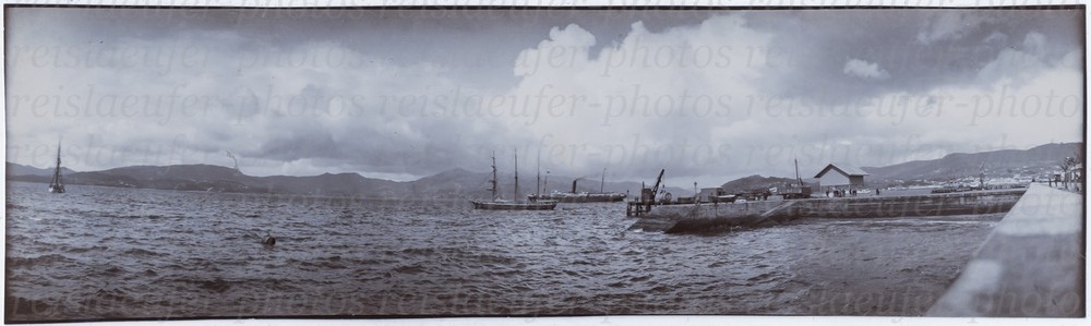 Panoramic photo around 1910, Port of Lisbon (?)