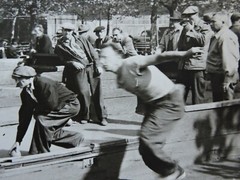 ORIG 1941 NYC 6×9.25″ Bocce New York City PHOTO LEAGUE Joe Schwartz (Not signed)