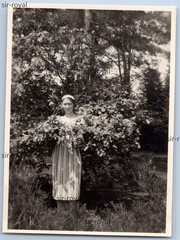 Lohmar 1937 – Woman in Garden – 1930s – Photo 6x9cm