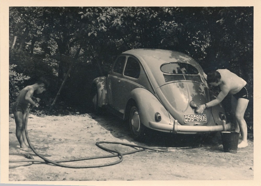 Photo Classic Car VW Beetle AW 59-6906 1.76
