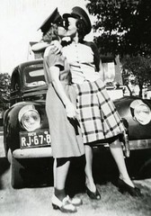 5##Photo negative film -Vintage- Kissing women – Lesbian couple – Love – Kiss