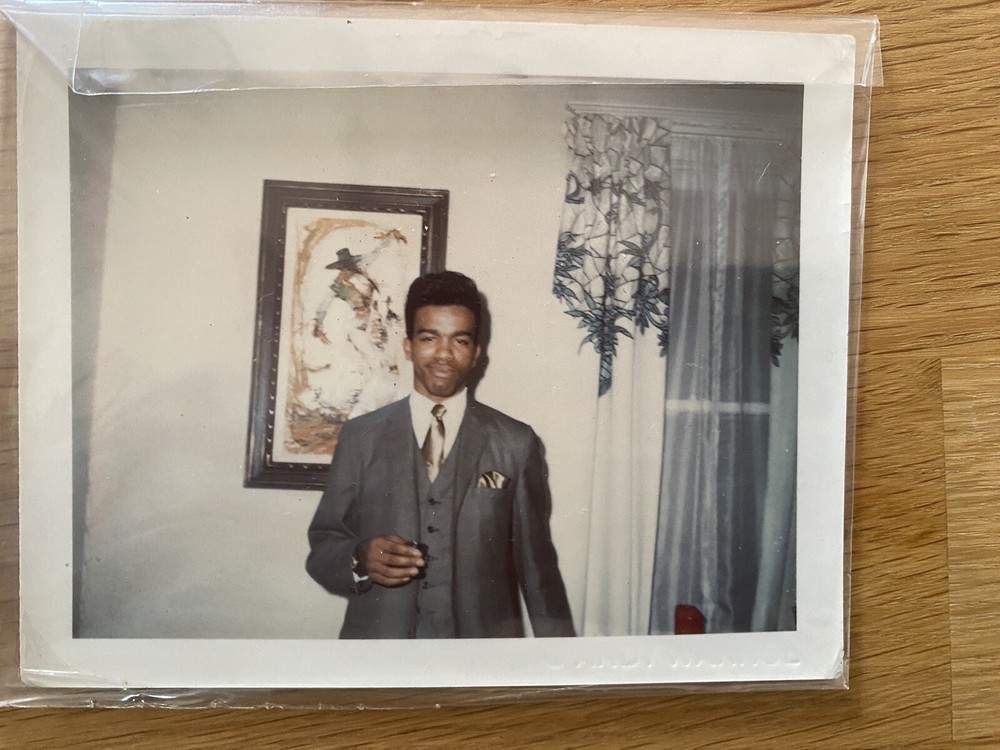 Andy Warhol Original Rare Polaroid Photo-FA 16. 005421