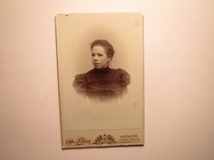 Girl – young woman – portrait / CDV Alfons Piksa Vienna