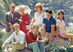 Gilligan’s Island Lot of 2 Different 4×6 Re-Print #0000