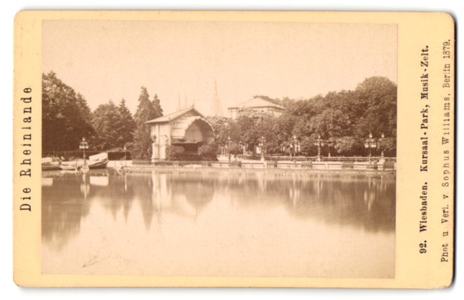 Photograph Sophus Williams, Berlin, view Wiesbaden, Kursaal Park with music Z